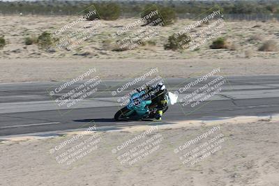 media/Jan-18-2026-CVMA (Sun) [[519f600f45]]/Race 16-Formula Middleweight/